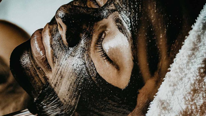  Za koga je Freeman crna maska sa aktivnim ugljem i crnim šećerom