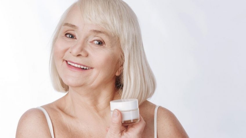  Ovo su TOP 7 krema za lice u menopauzi!