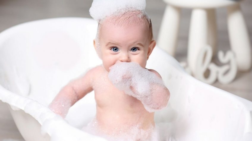  Najbolja kupka za bebe za bebino redovno kupanje