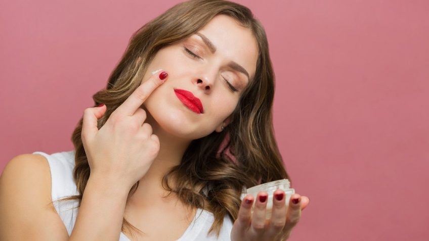 Dnevna Loreal Revitalift Filler krema protiv bora